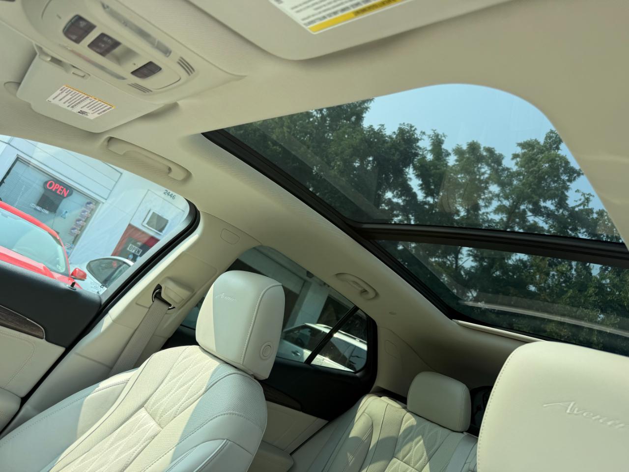 Buick Envision  2021