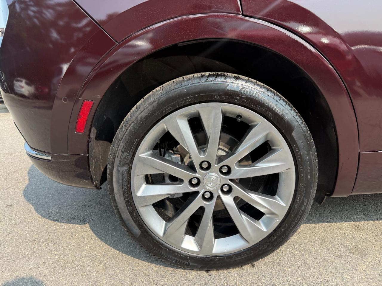 Buick Envision  2021