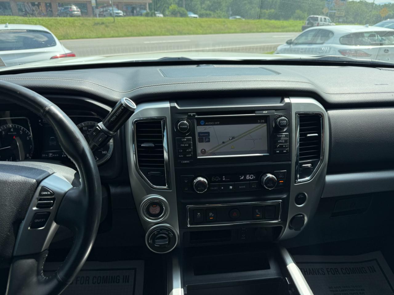 Nissan Titan 4x4 Crew Cab PRO-4X 2018