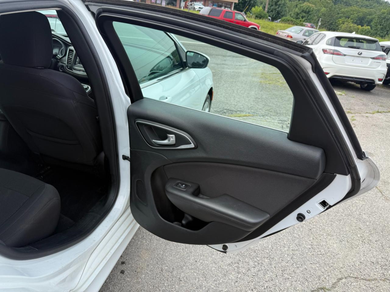 Chrysler 200 Limited 2015