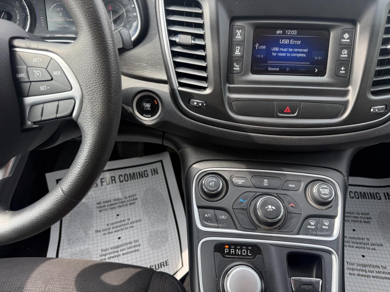 Chrysler 200 Limited 2015