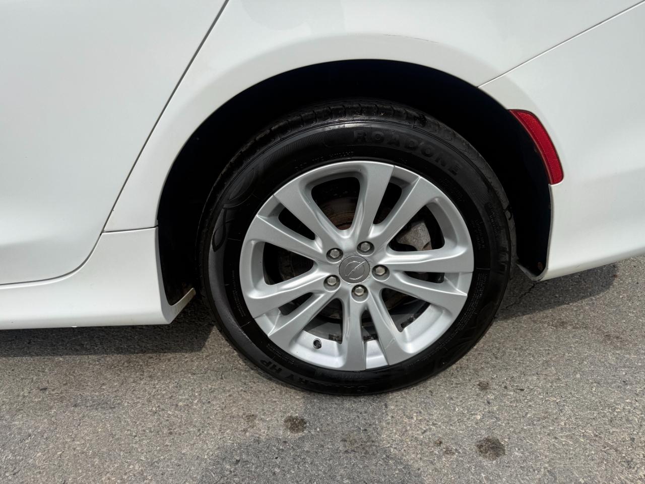 Chrysler 200 Limited 2015