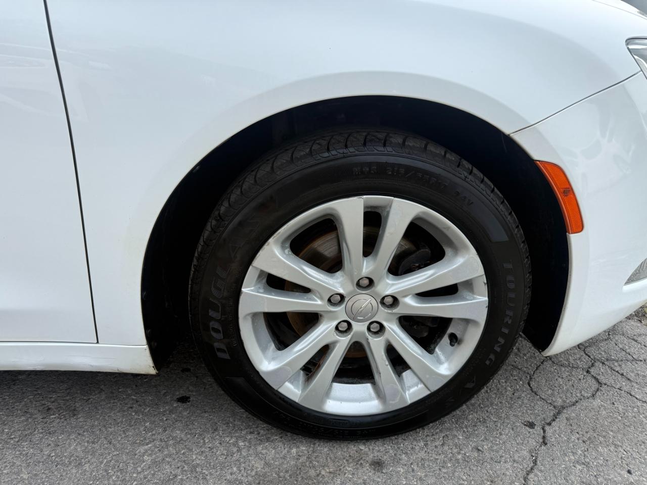 Chrysler 200 Limited 2015