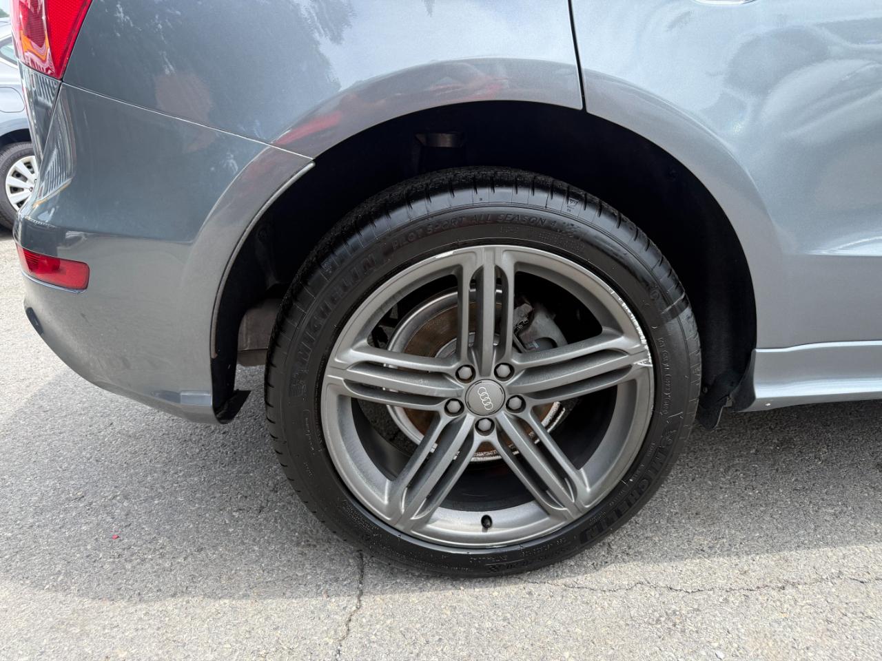 Audi Q5  2012