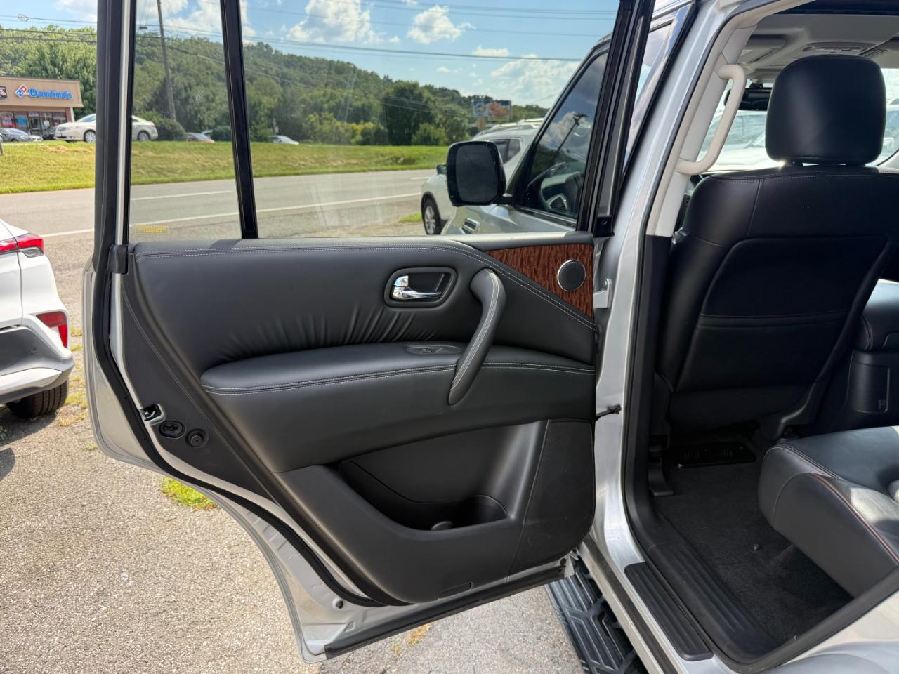 Nissan Armada 4x4 SL 2020