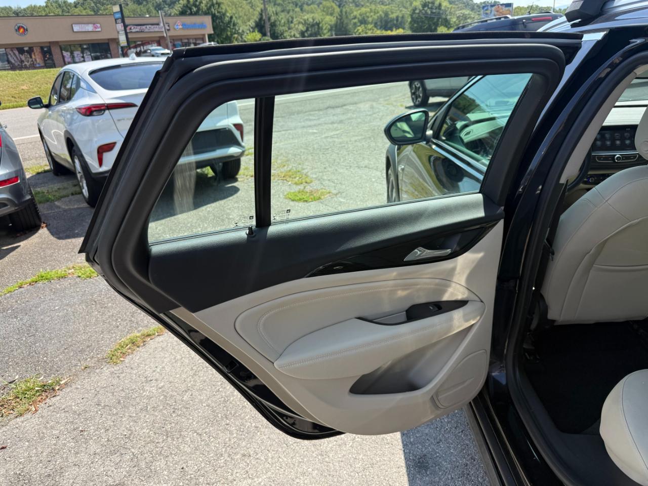 Buick Regal TourX  2018