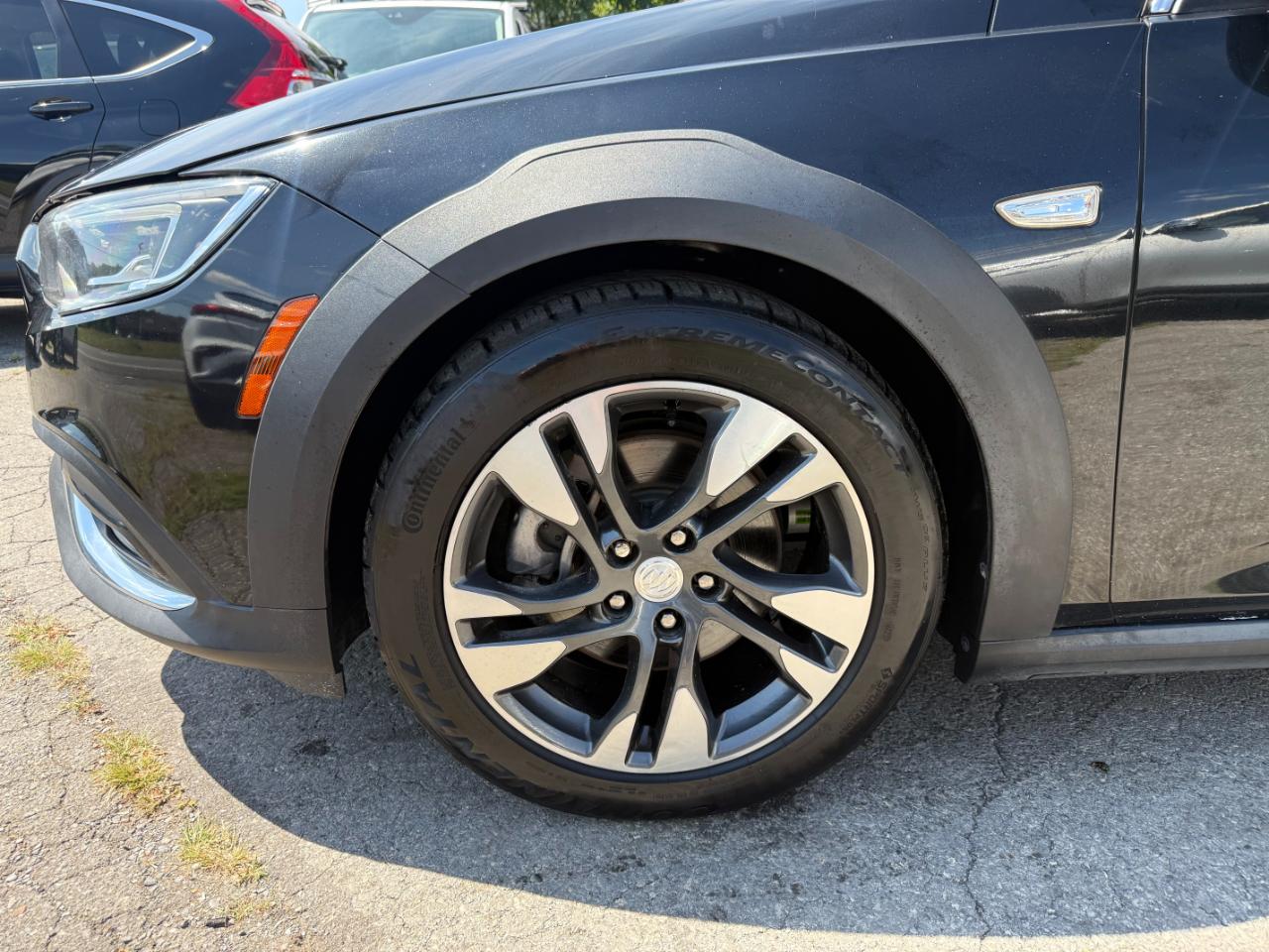 Buick Regal TourX  2018