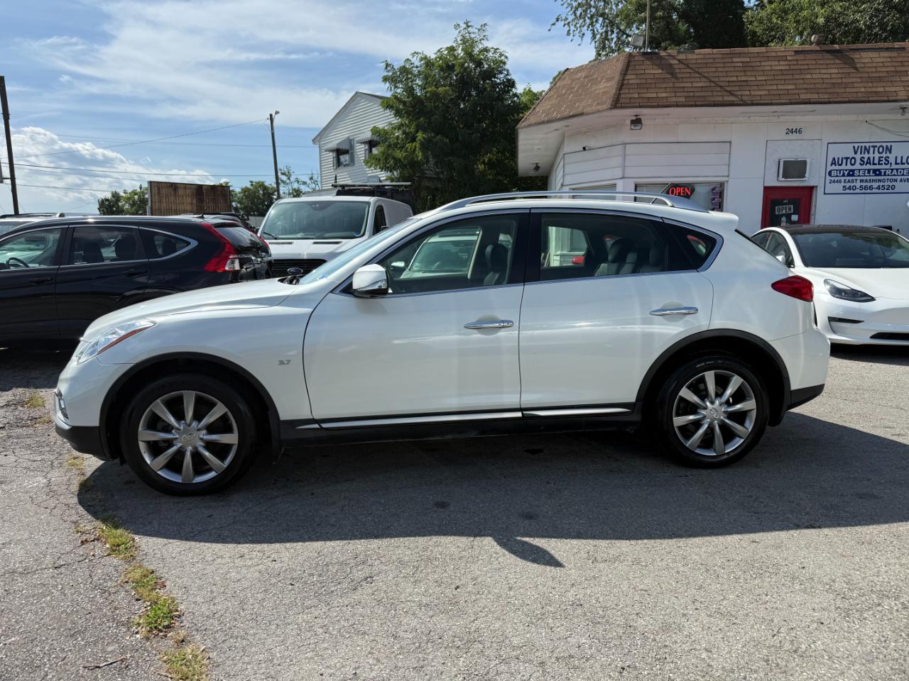 Infiniti QX50 AWD 2016