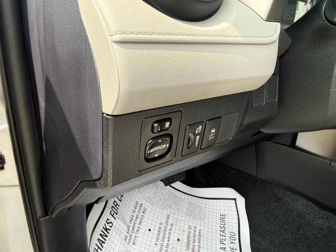 Toyota RAV4 LE 2014