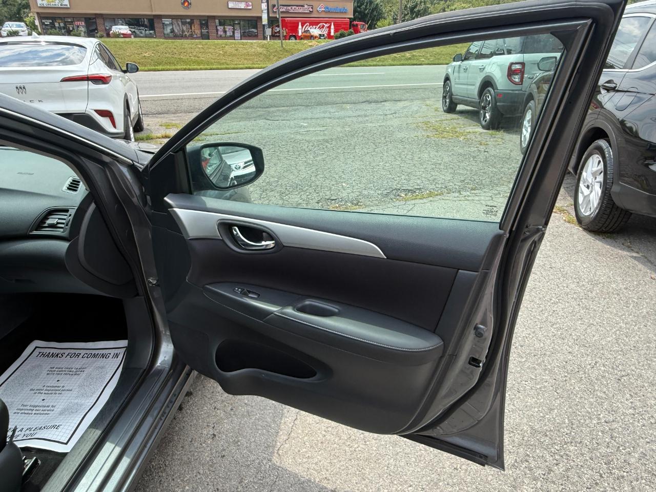 Nissan Sentra S 2019