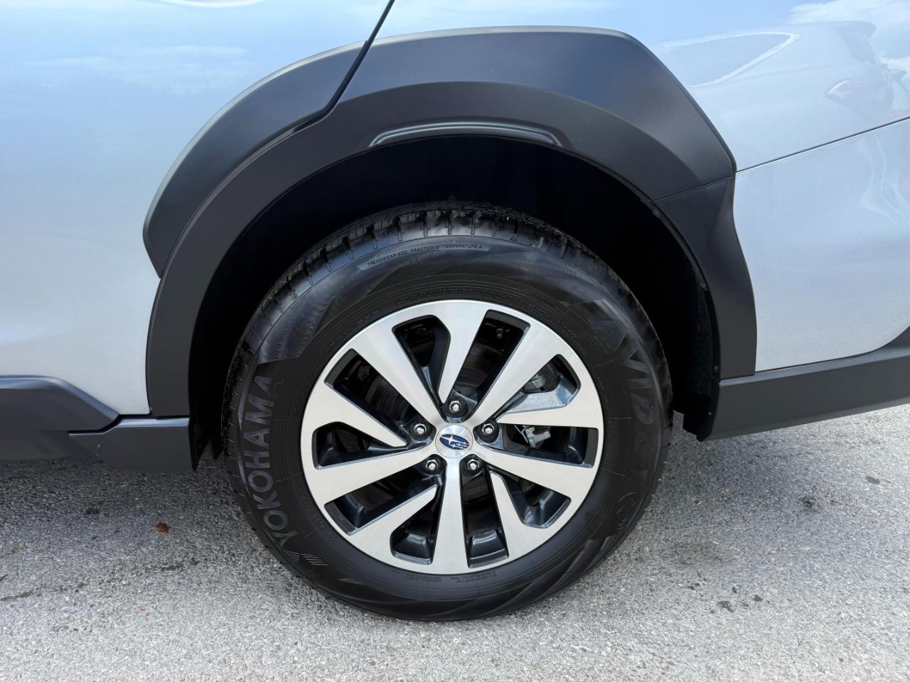 Subaru Outback AWD 2024