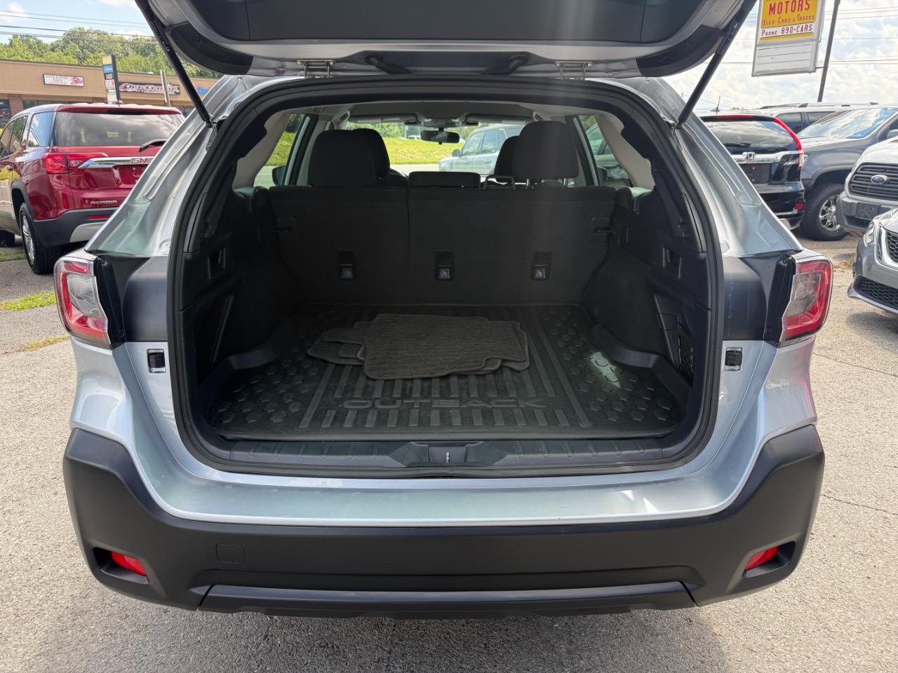Subaru Outback AWD 2024
