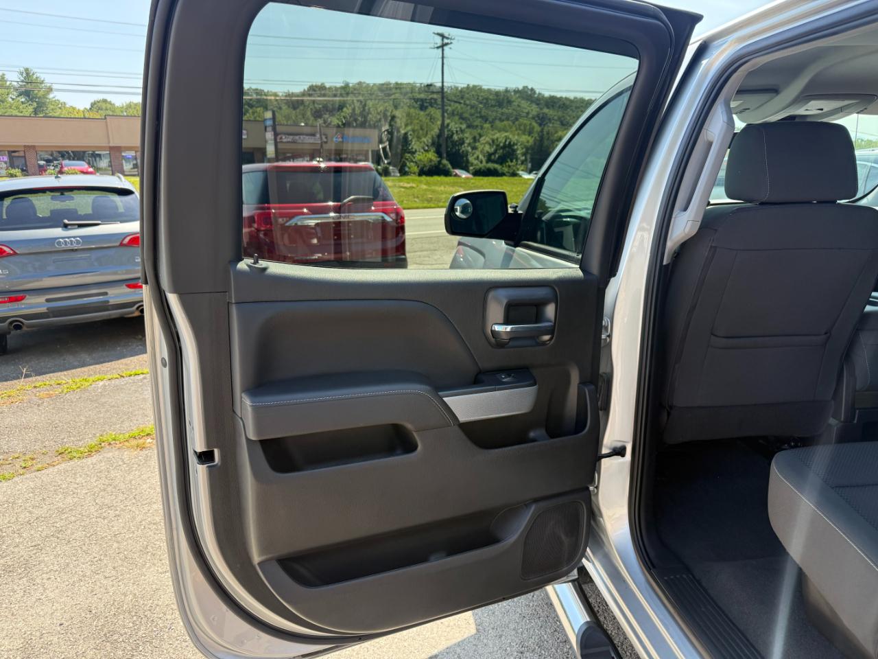 Chevrolet Silverado 1500  2018