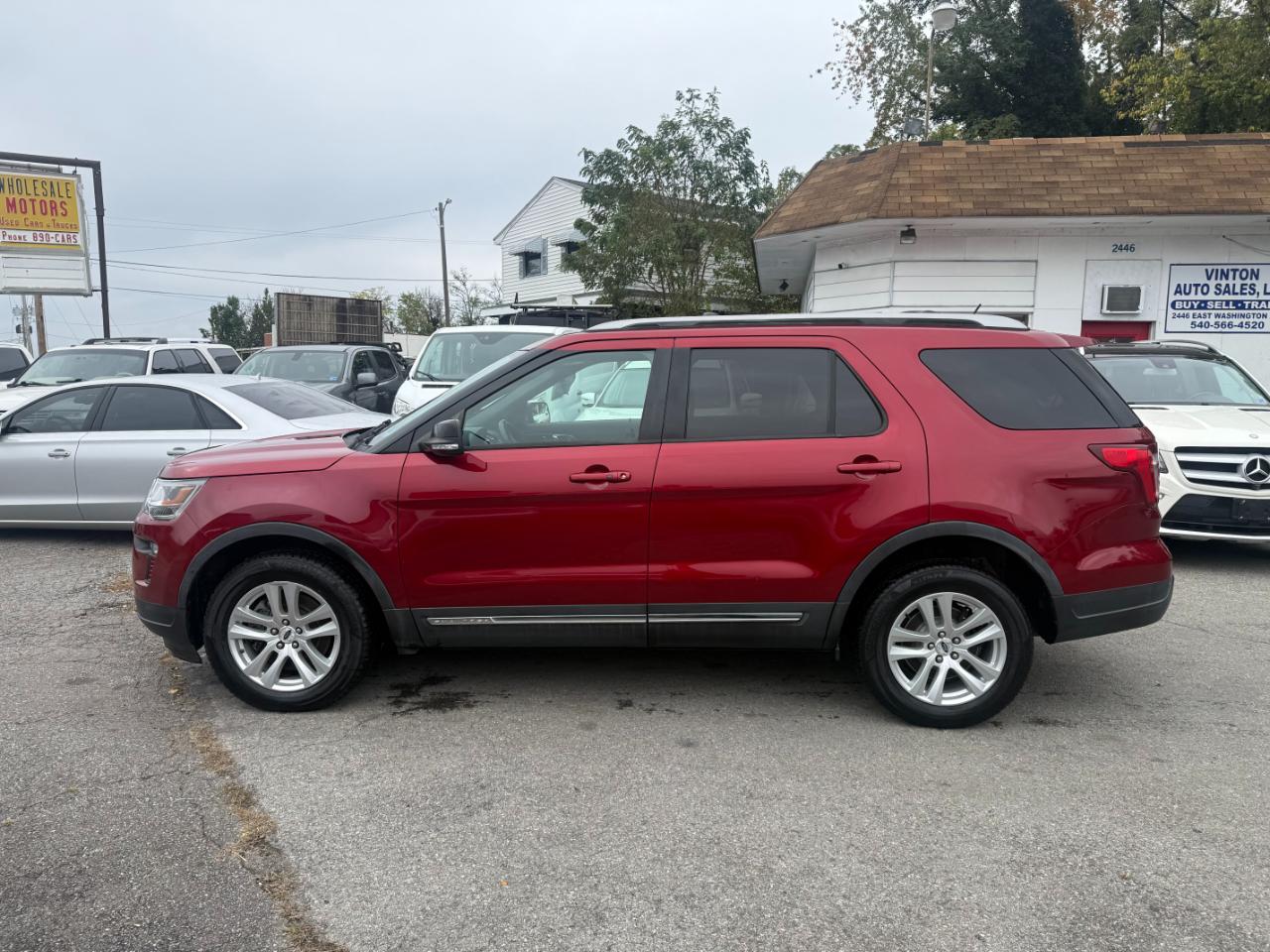 Ford Explorer XLT 4WD 2018
