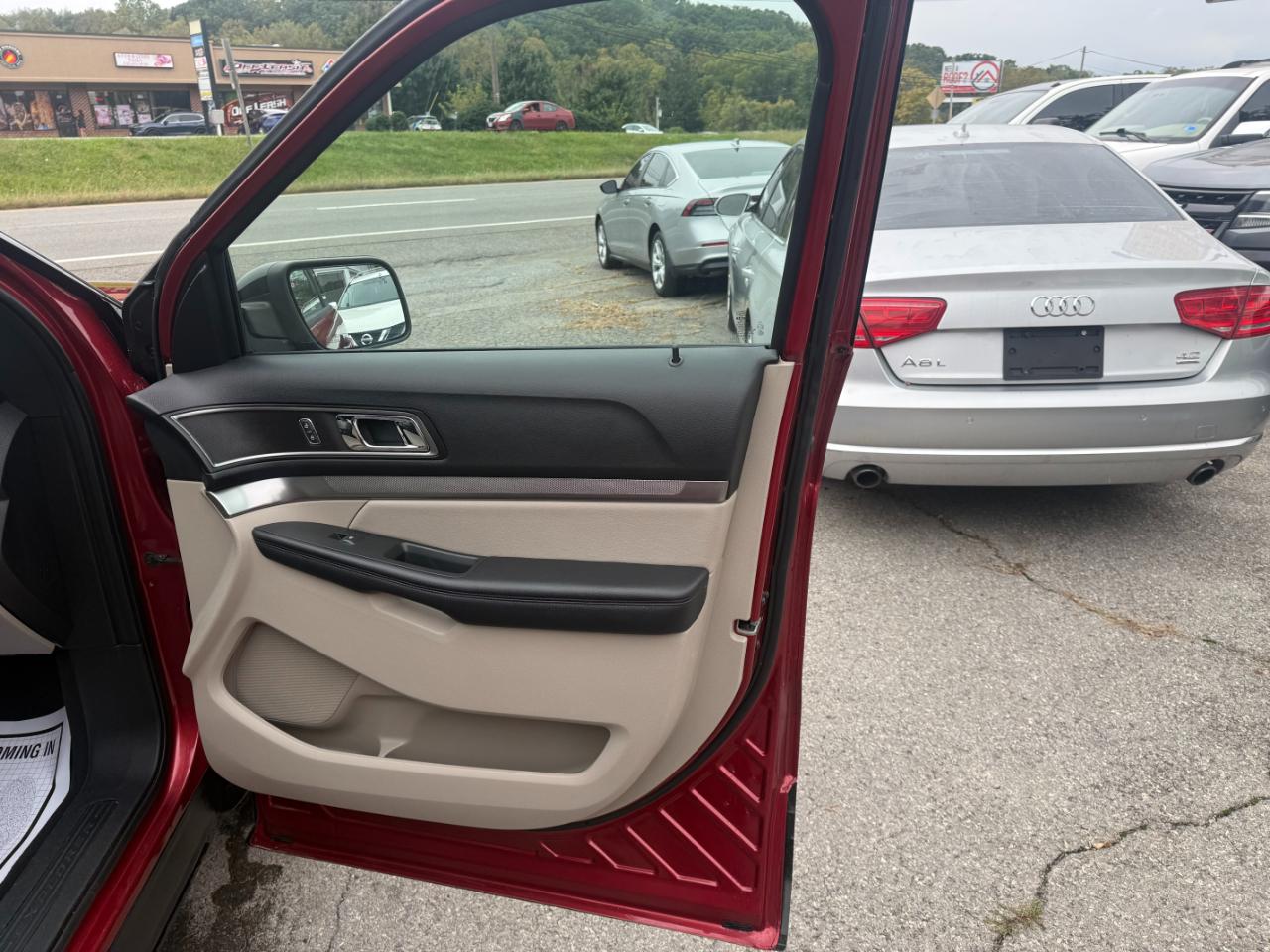 Ford Explorer XLT 4WD 2018