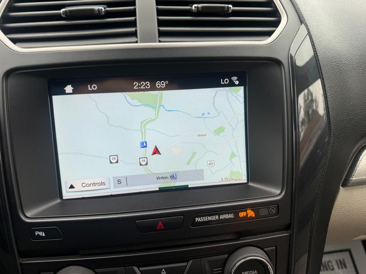 Ford Explorer XLT 4WD 2018