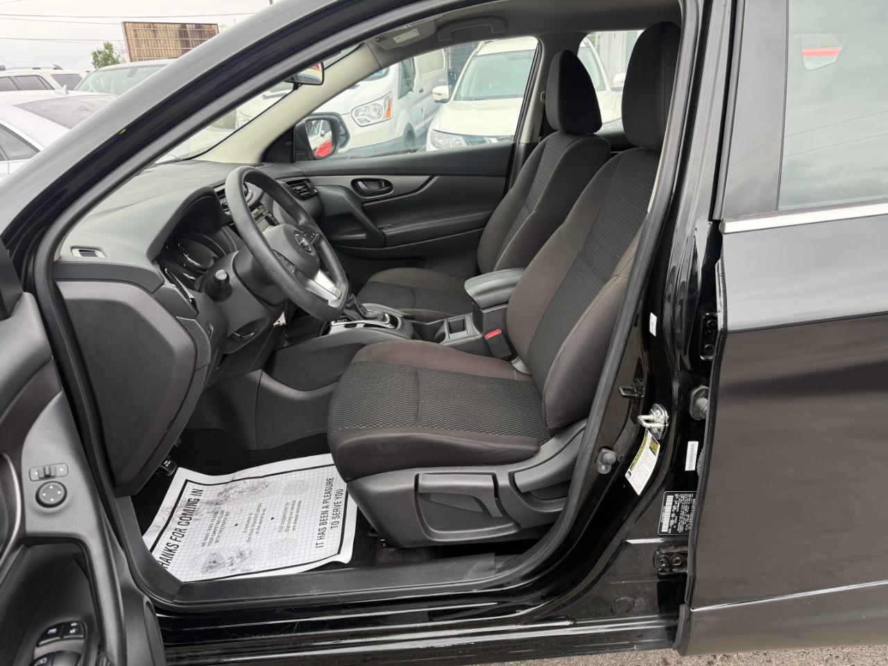 Nissan Rogue Sport AWD S 2021