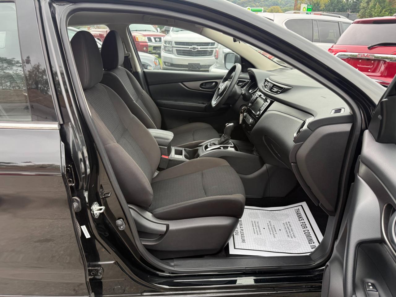 Nissan Rogue Sport AWD S 2021