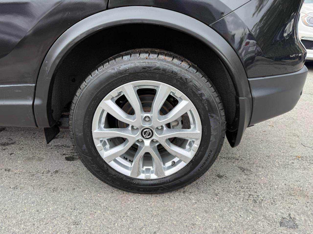 Nissan Rogue Sport AWD S 2021