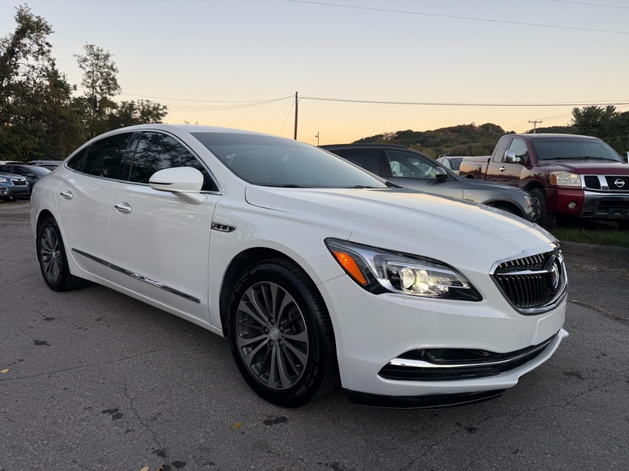 Buick LaCrosse Essence 2017