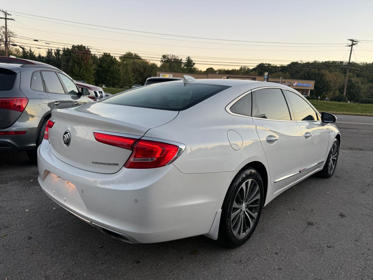 Buick LaCrosse Essence 2017