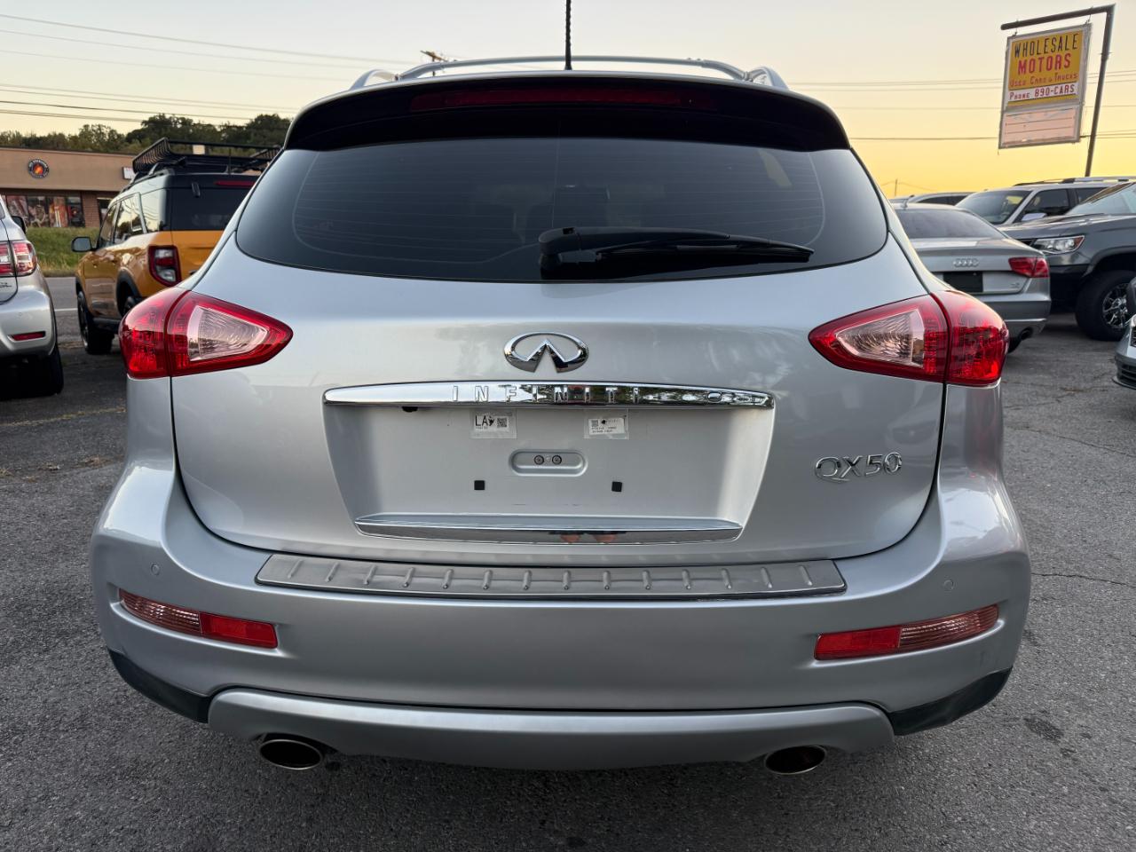 Infiniti QX50 LUXE AWD 2017