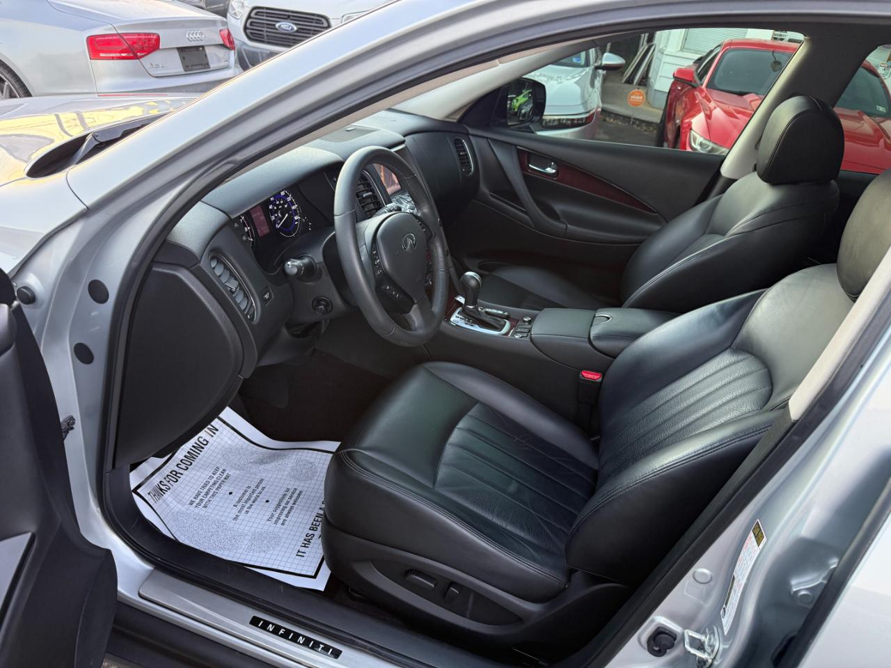 Infiniti QX50 LUXE AWD 2017