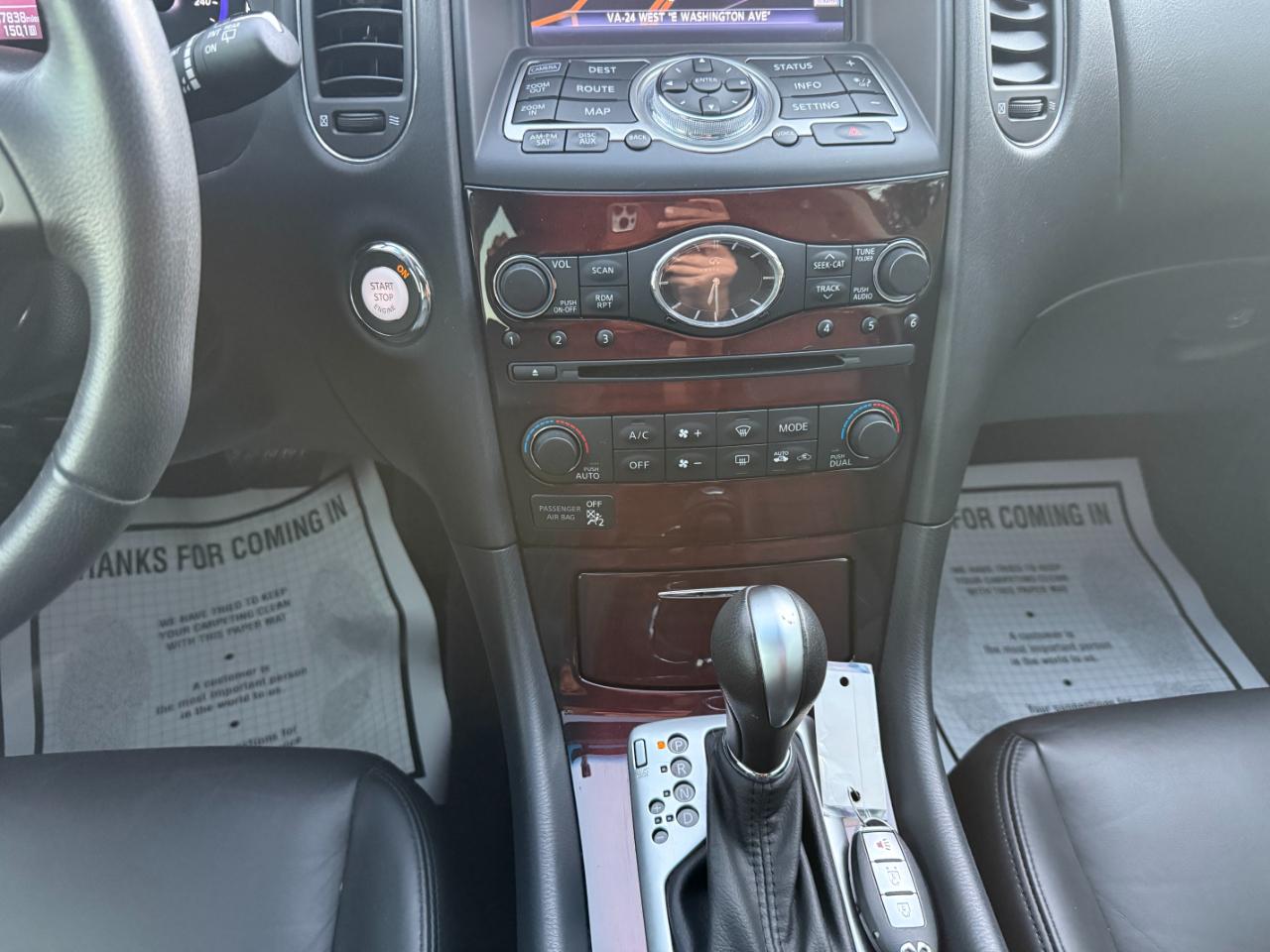 Infiniti QX50 LUXE AWD 2017