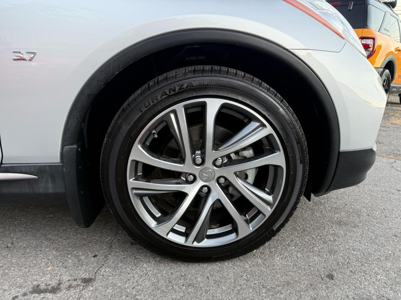 Infiniti QX50 LUXE AWD 2017