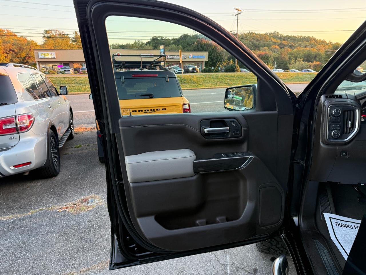 Chevrolet Silverado 1500 4WD Crew Cab 147" LTZ 2019