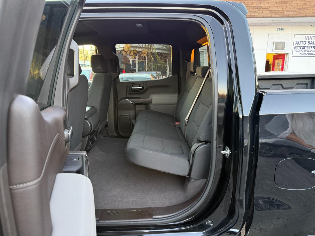 Chevrolet Silverado 1500 4WD Crew Cab 147" LTZ 2019