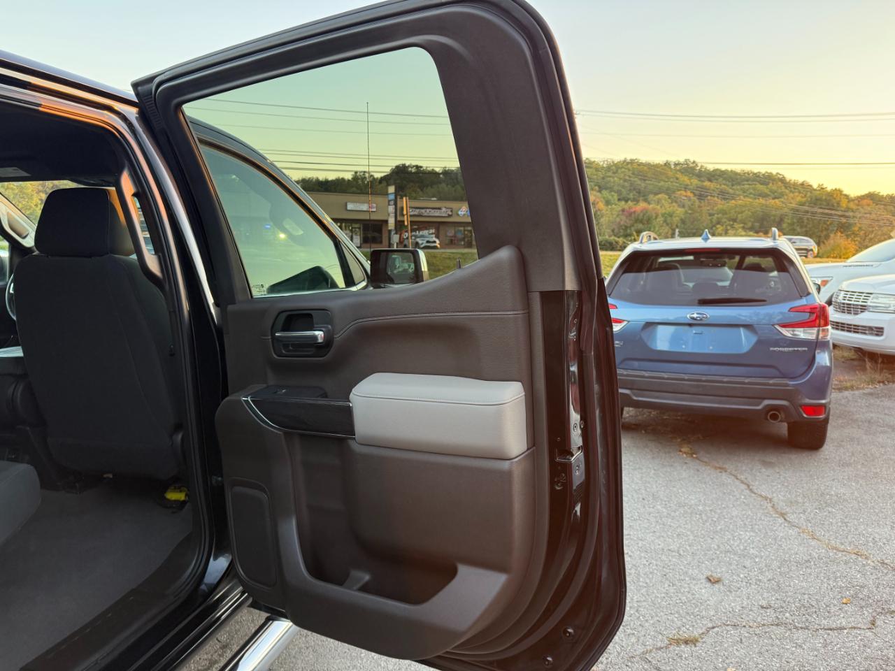 Chevrolet Silverado 1500 4WD Crew Cab 147" LTZ 2019