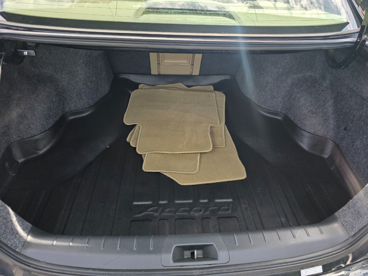 Honda Accord EX Sedan AT 2012