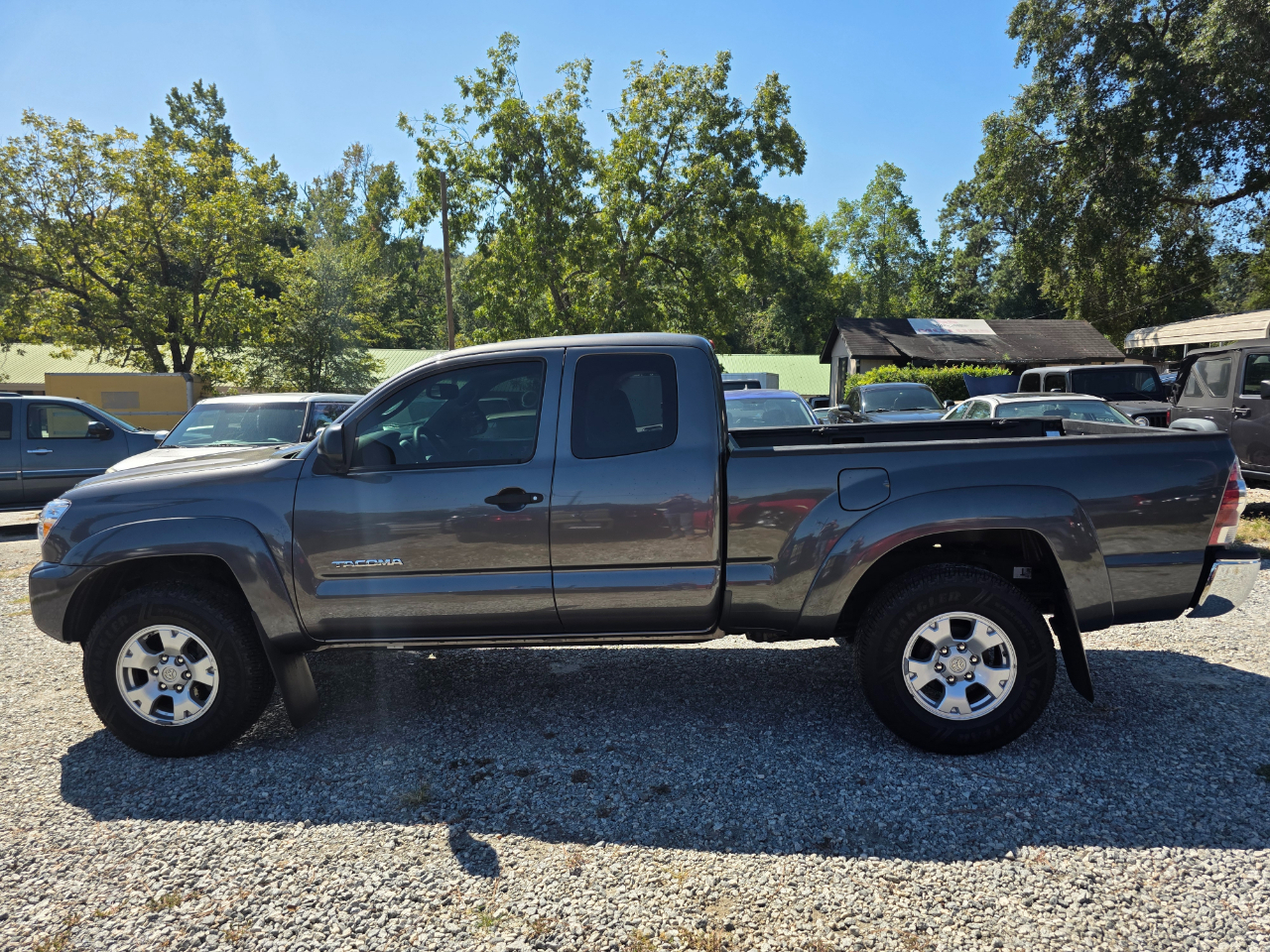 Toyota Tacoma PreRunner Access Cab 2WD 2012