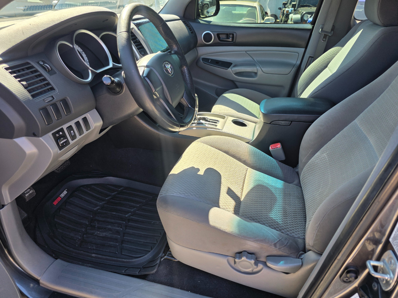 Toyota Tacoma PreRunner Access Cab 2WD 2012