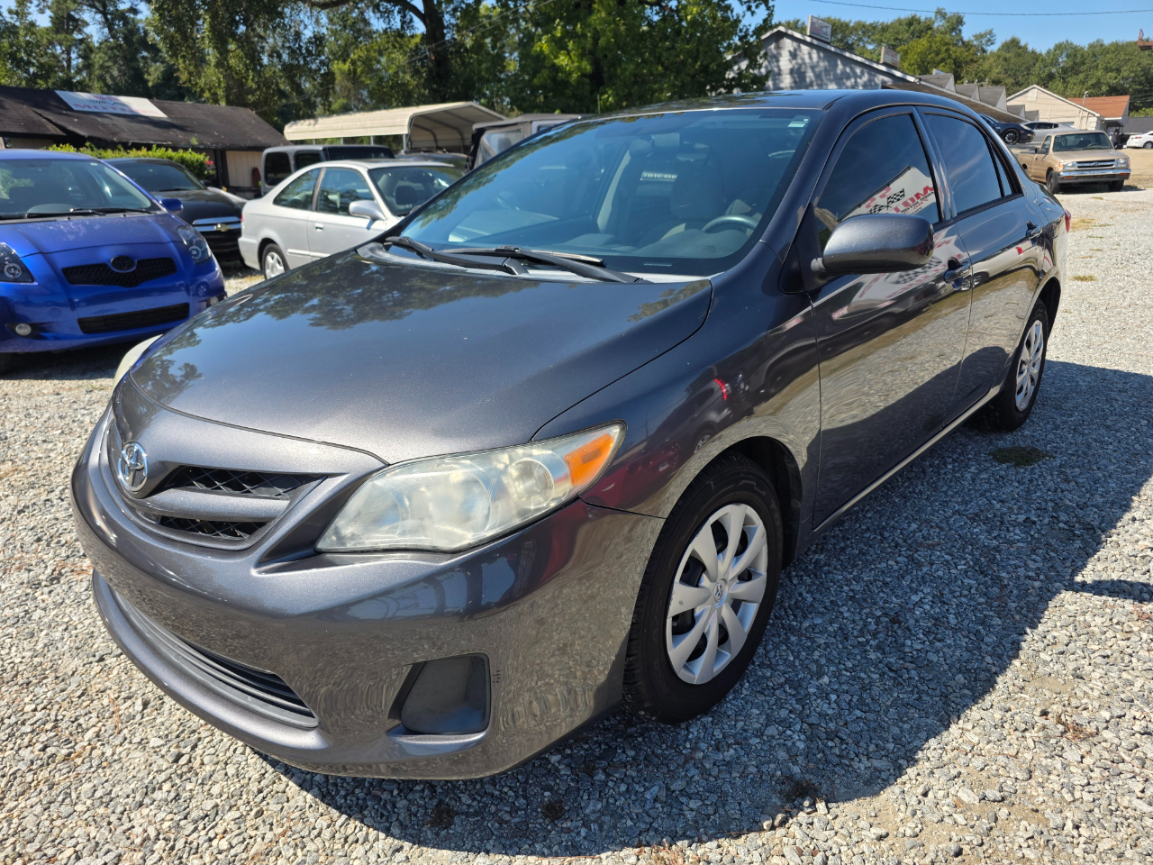 Toyota Corolla S 5-Speed MT 2013