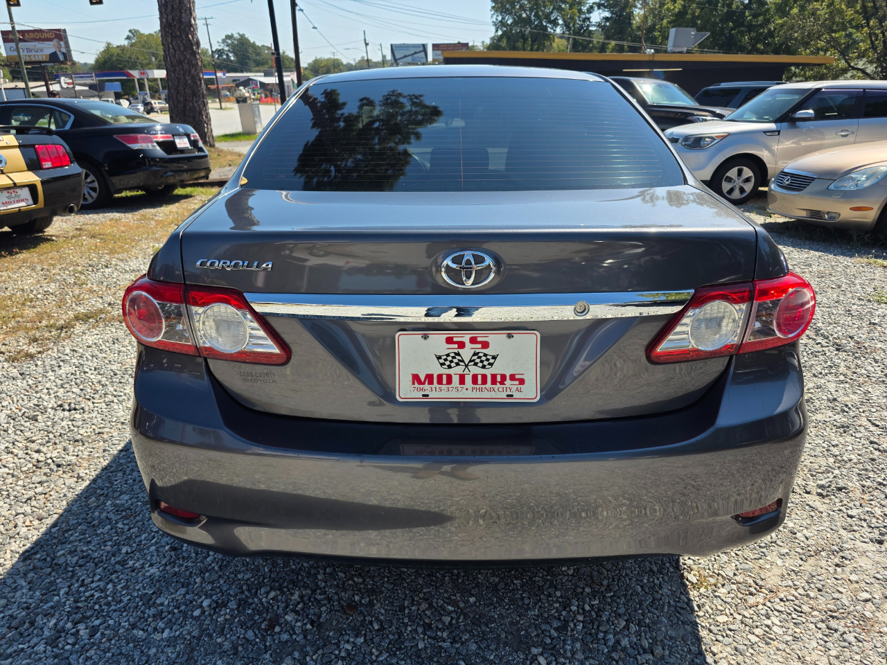 Toyota Corolla S 5-Speed MT 2013