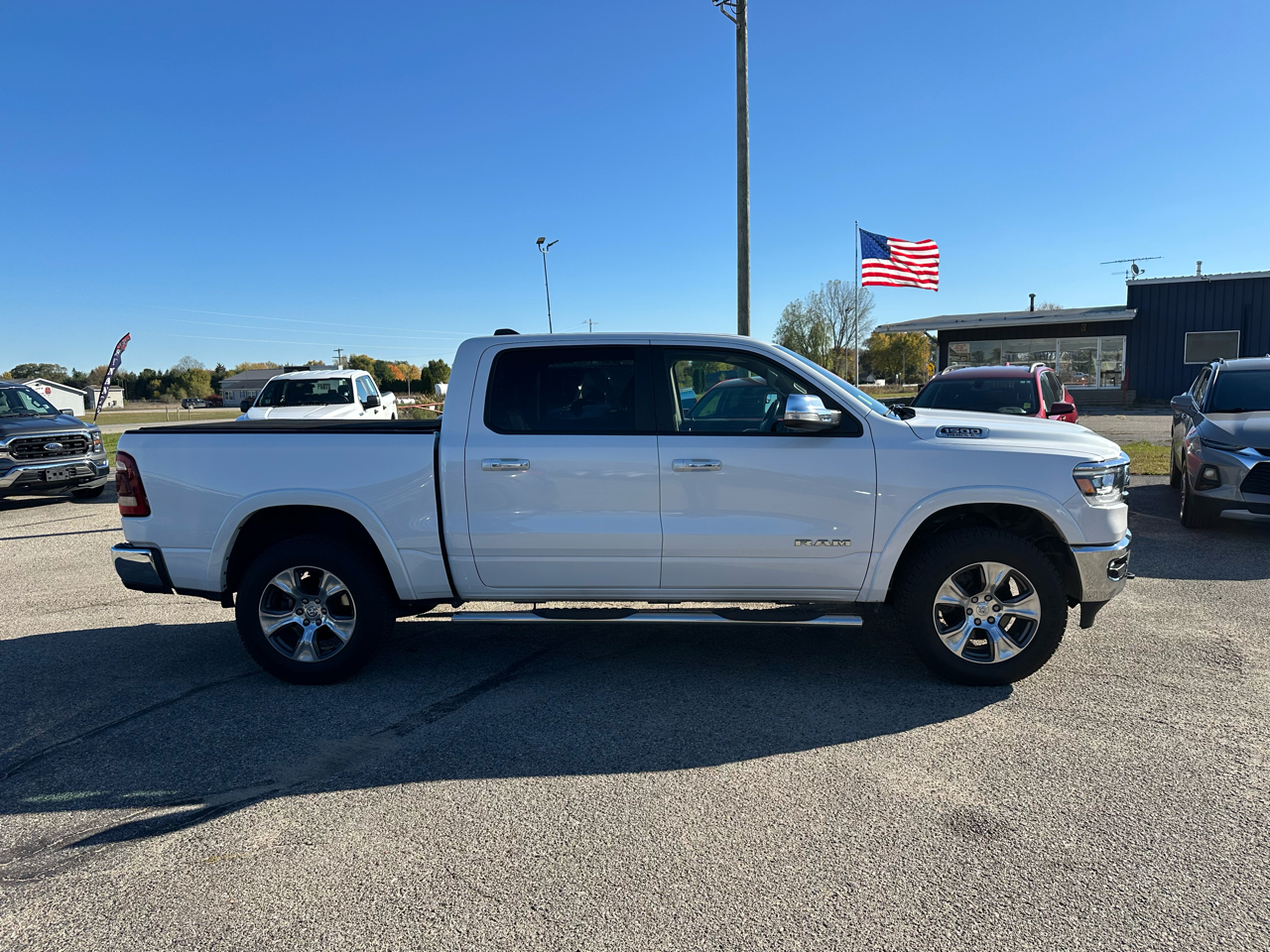 RAM 1500 Laramie Crew Cab SWB 4WD 2020 RAM 1500 Laramie Crew Cab SWB 4WD 2020