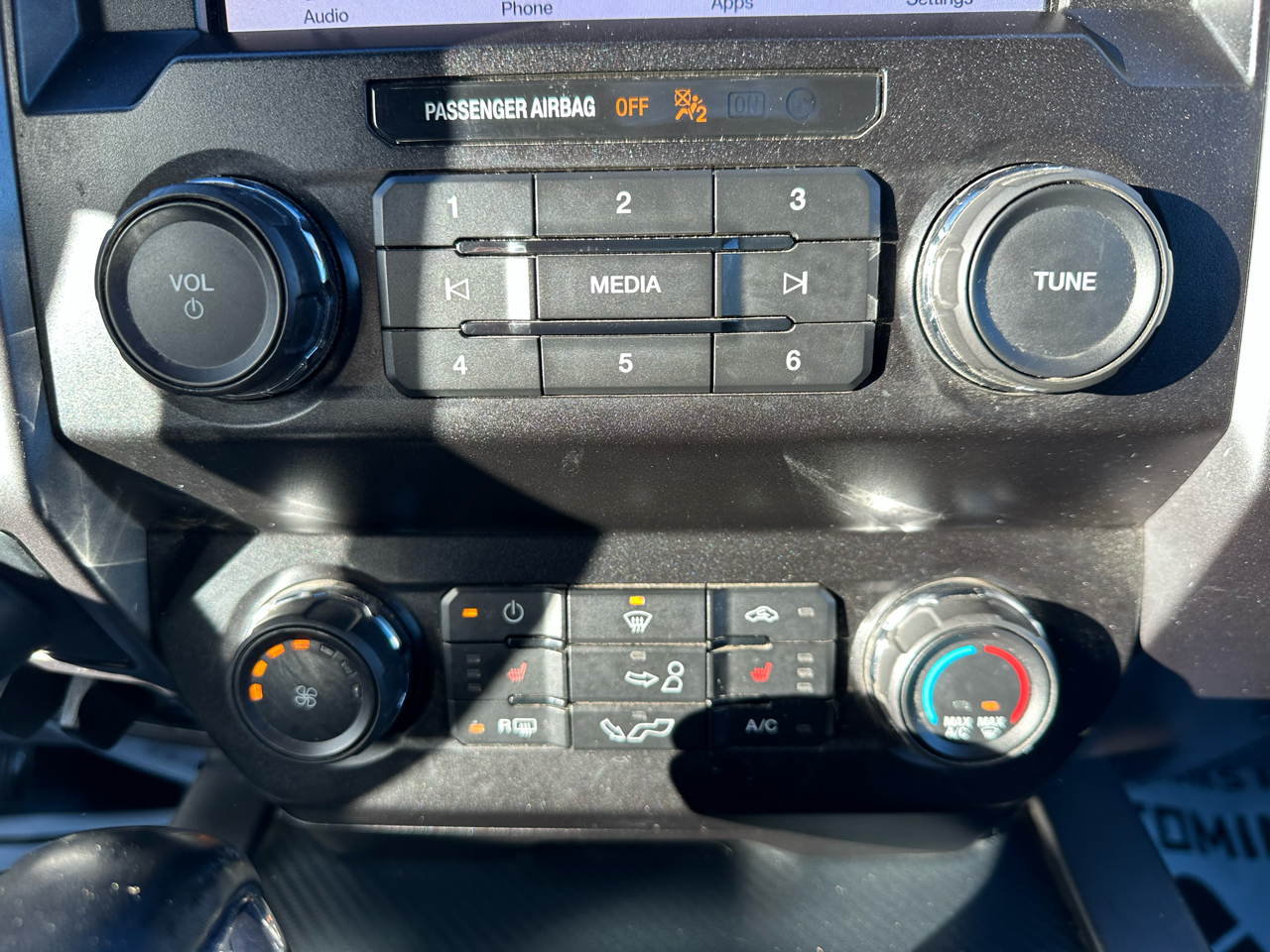 Ford F-150 XLT SuperCrew 4WD 2019 Ford F-150 XLT SuperCrew 4WD 2019