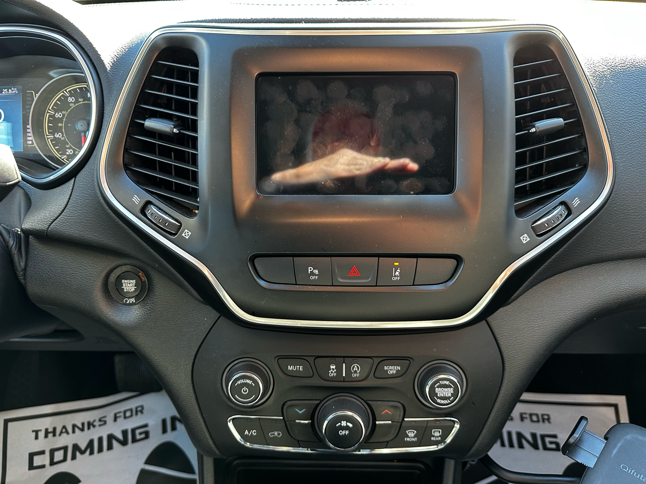 Jeep Cherokee Latitude Lux 4WD 2021 Jeep Cherokee Latitude Lux 4WD 2021