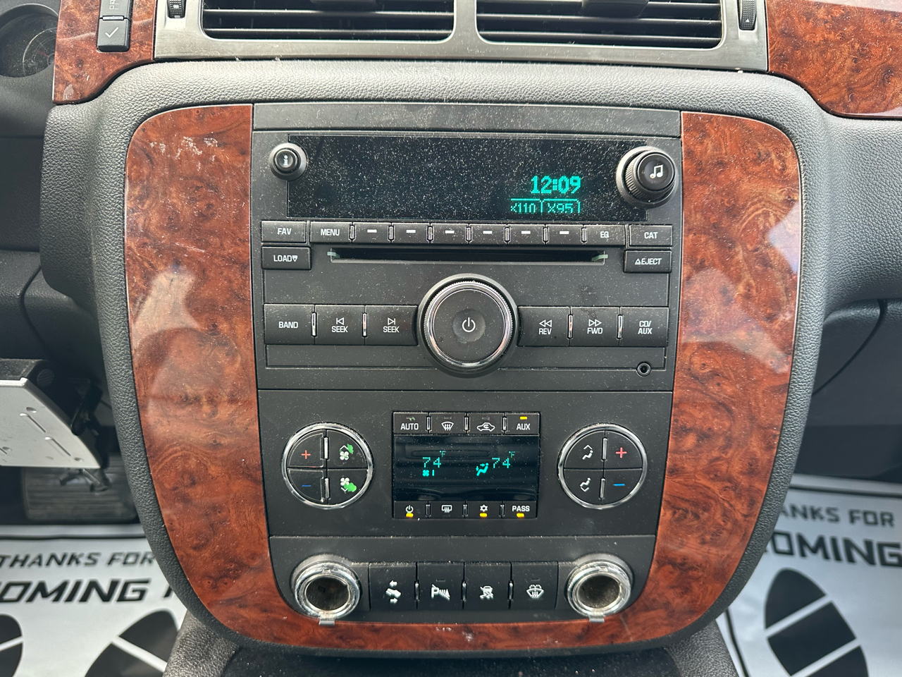 Chevrolet Tahoe LTZ 4D SUV 4WD 2007 Chevrolet Tahoe LTZ 4D SUV 4WD 2007