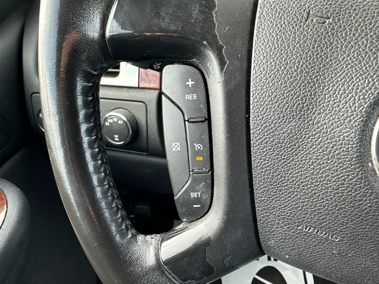 Chevrolet Tahoe LTZ 4D SUV 4WD 2007 Chevrolet Tahoe LTZ 4D SUV 4WD 2007