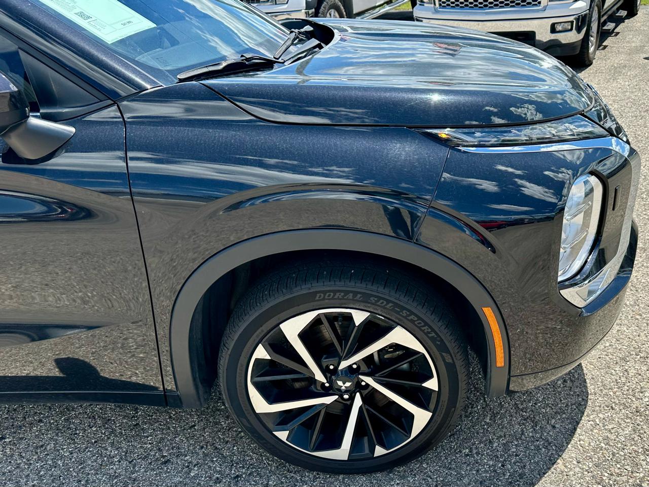 Mitsubishi Outlander SEL 4WD 2022