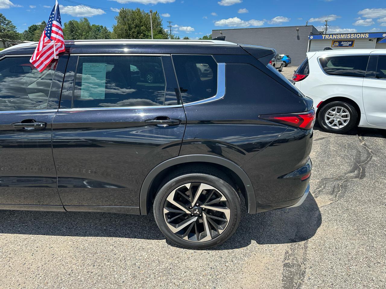 Mitsubishi Outlander SEL 4WD 2022