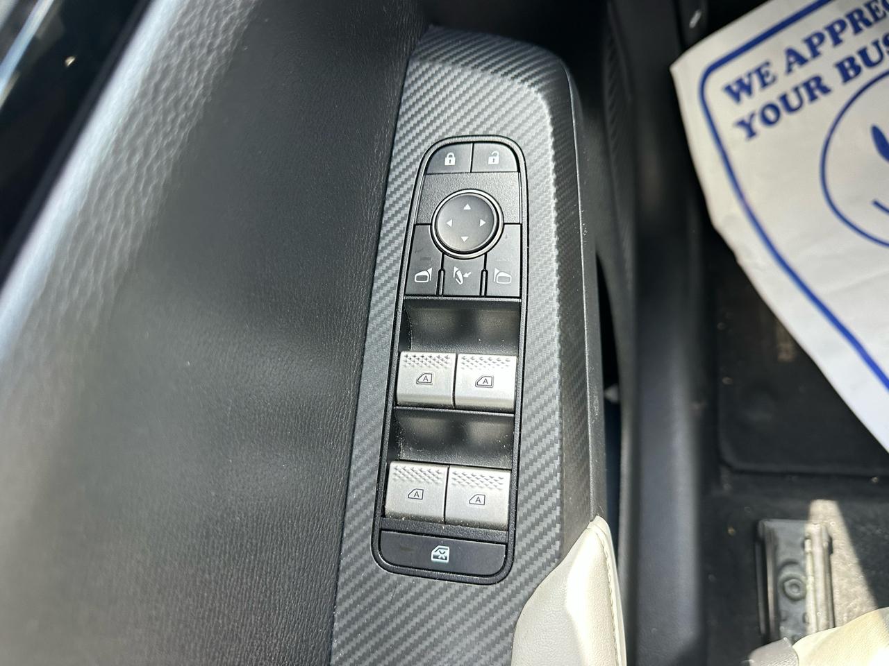 Mitsubishi Outlander SEL 4WD 2022