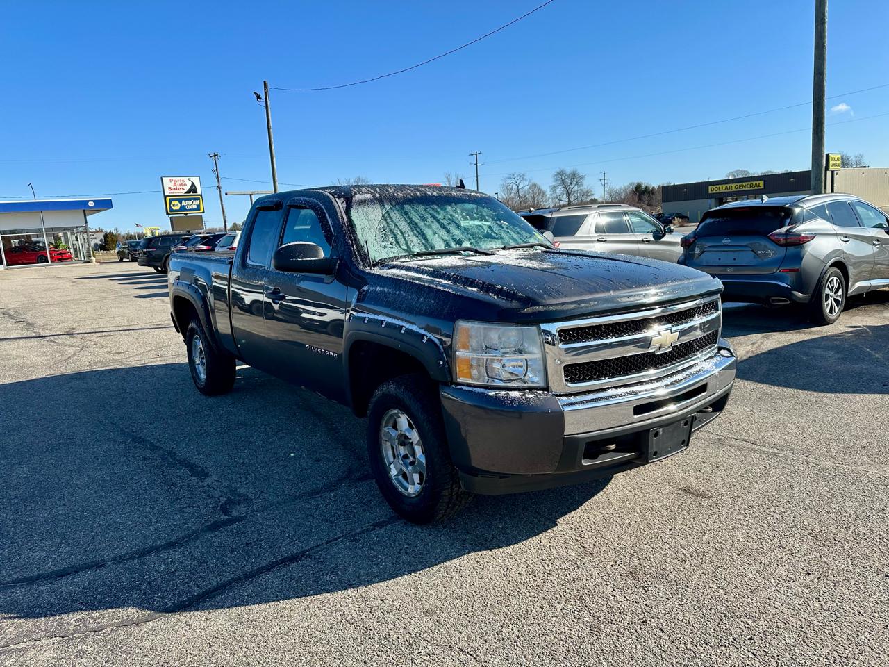Chevrolet Silverado 1500 LS Extended Cab 4WD 2010