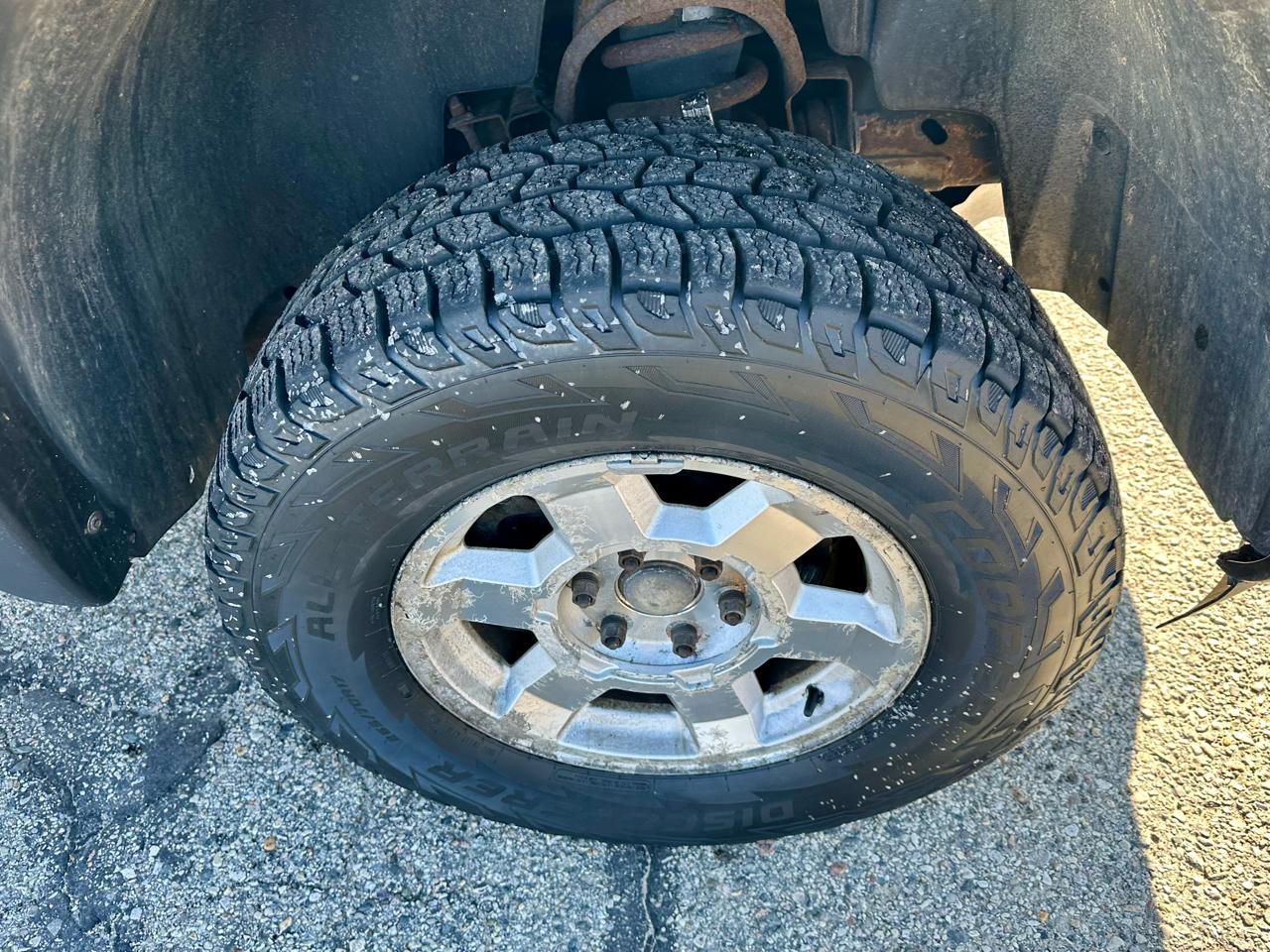 Chevrolet Silverado 1500 LS Extended Cab 4WD 2010