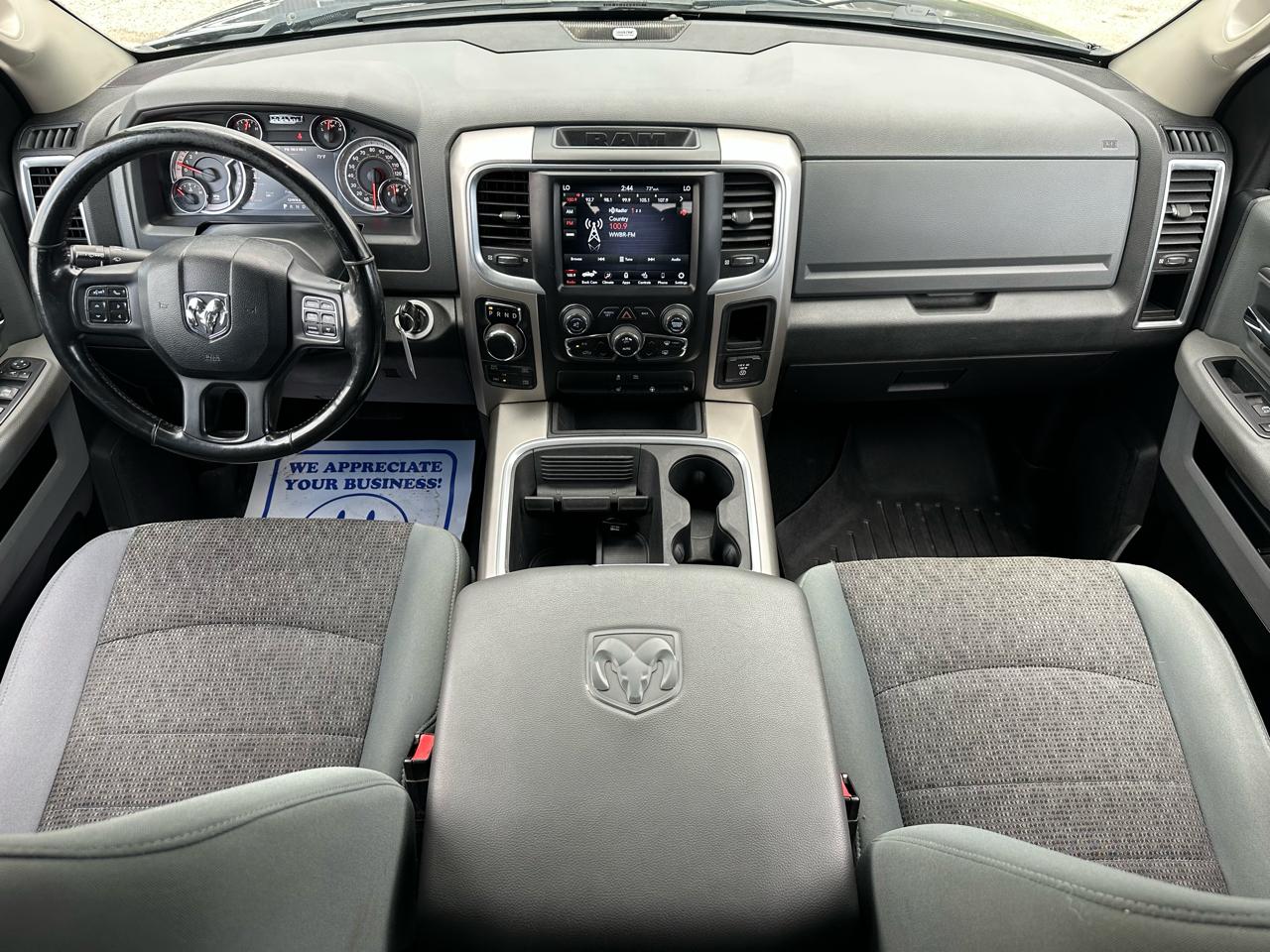 RAM 1500 SLT Crew Cab SWB 4WD 2018