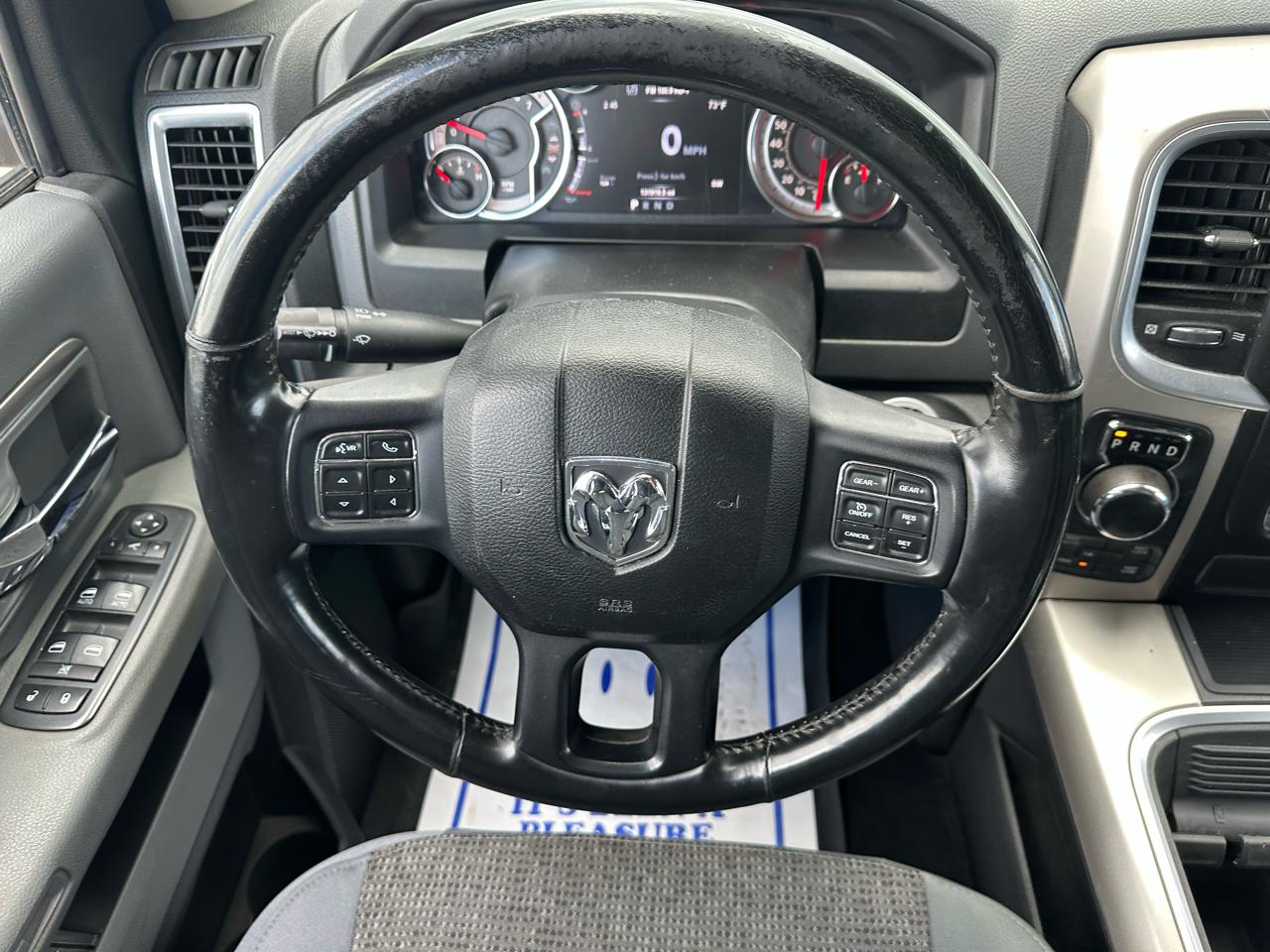 RAM 1500 SLT Crew Cab SWB 4WD 2018