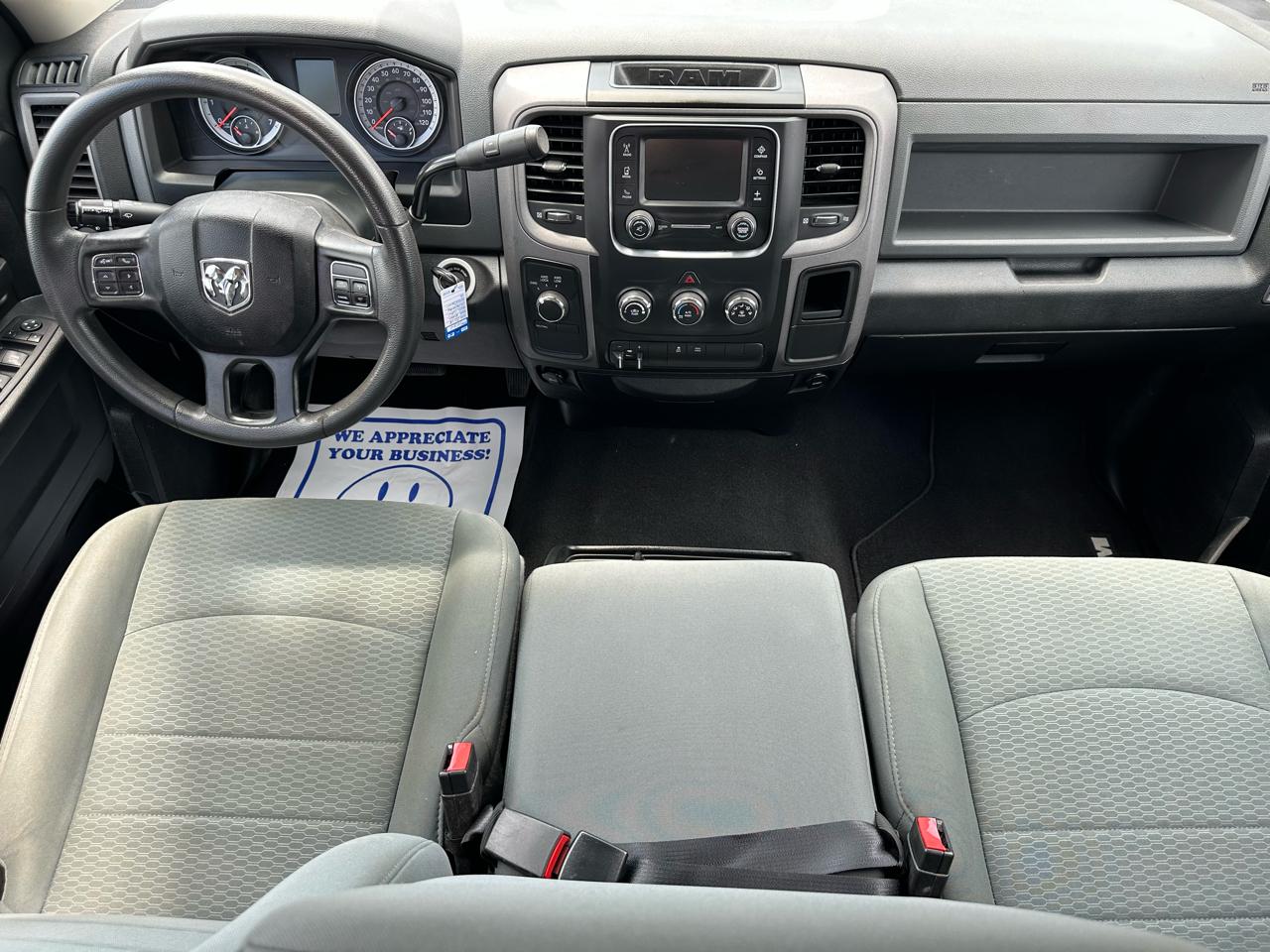 RAM 1500 Classic Tradesman Crew Cab SWB 4WD 2022